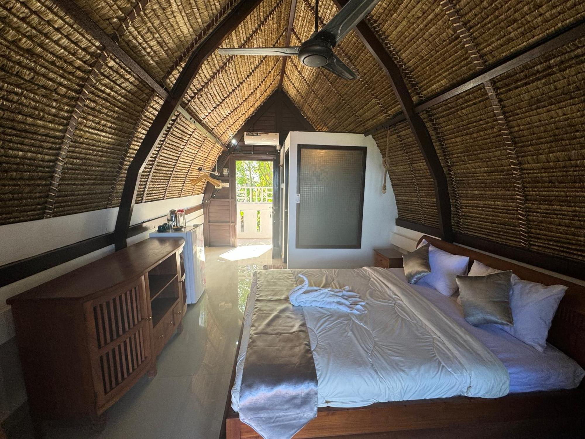 Kov Ceningan Hotel Lembongan Eksteriør billede