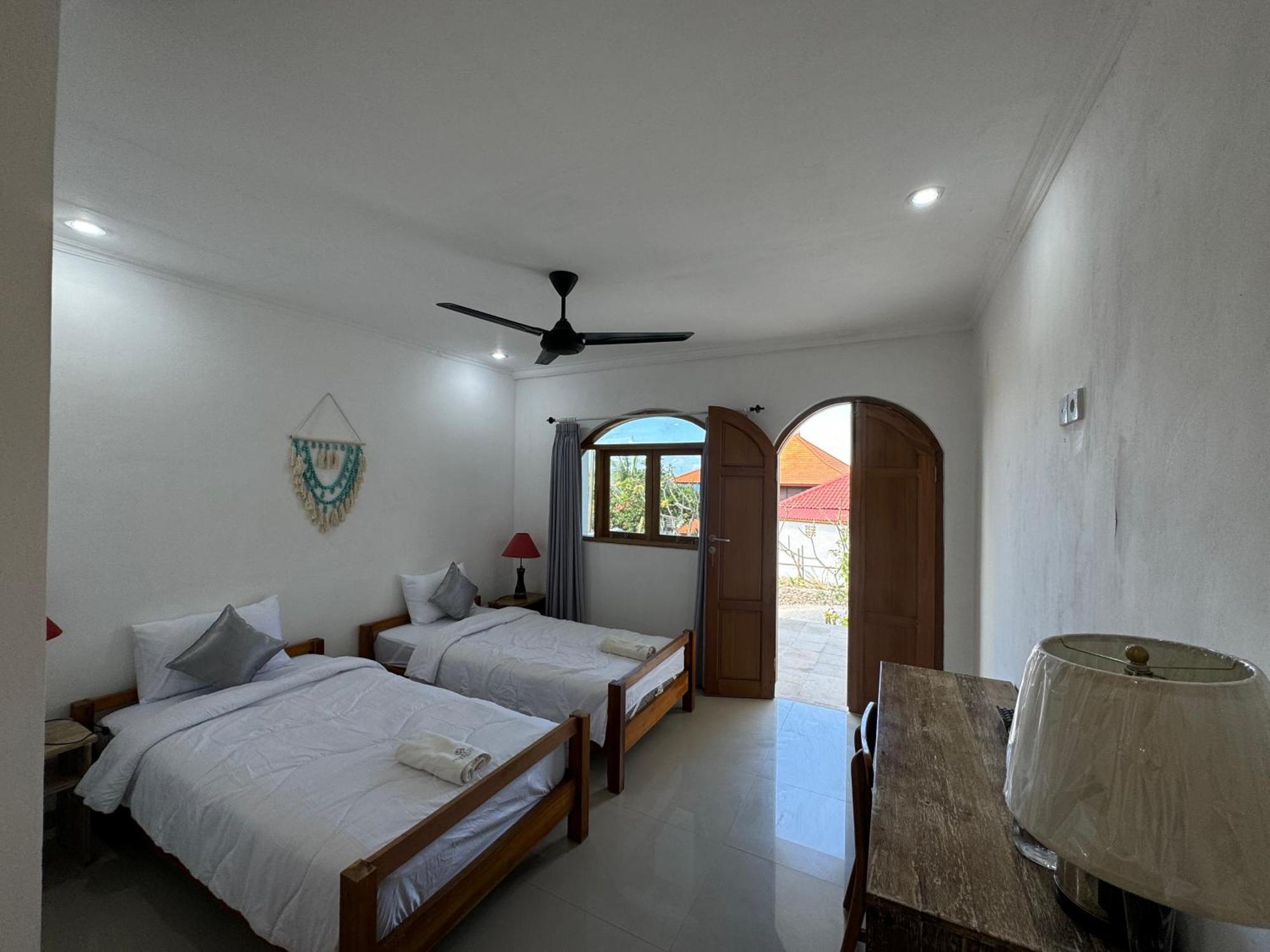Kov Ceningan Hotel Lembongan Eksteriør billede